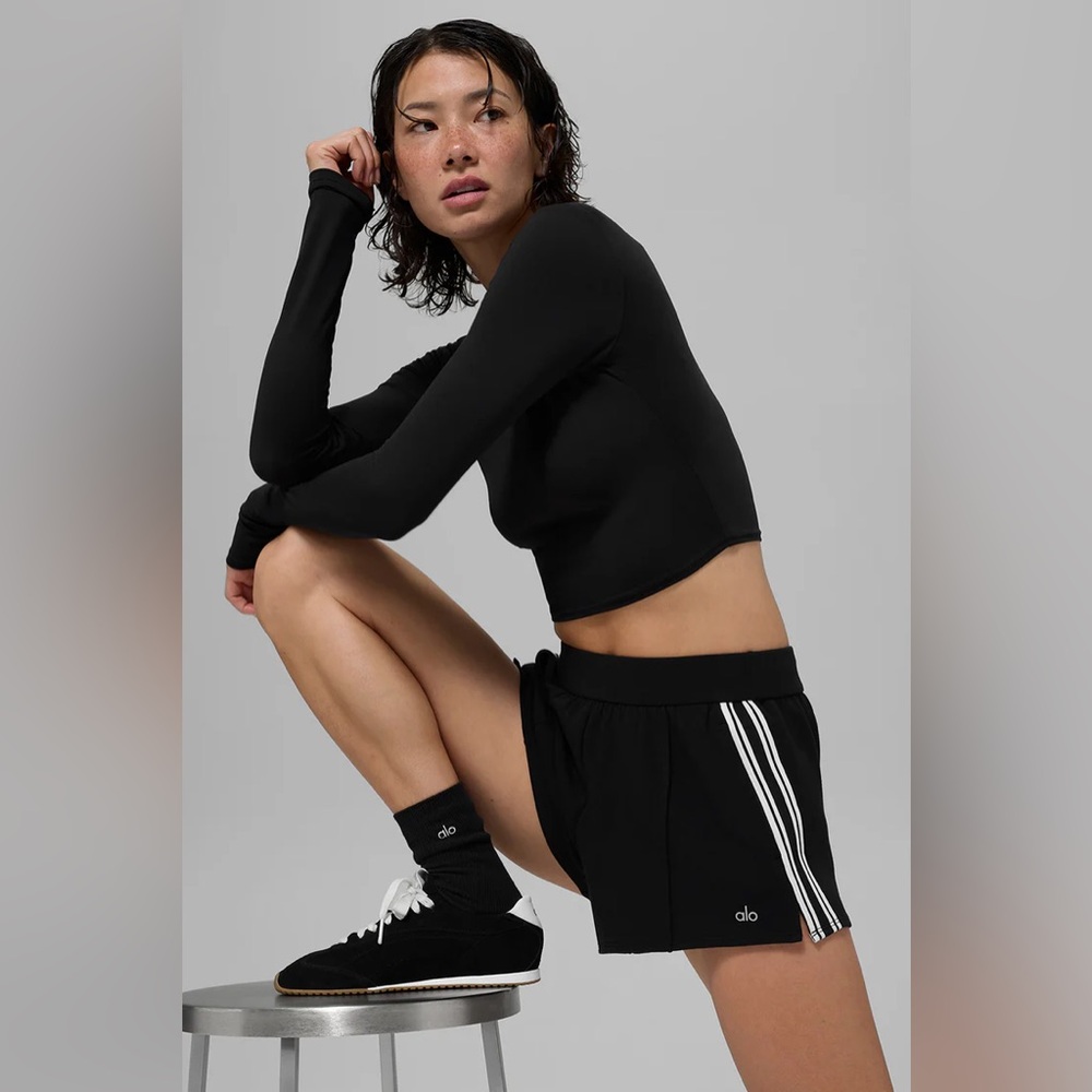 ALO Yoga Black Track Star Short size small